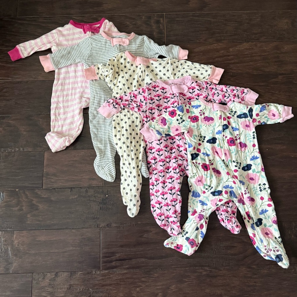 Touched by Nature Baby Girls' Organic Cotton Sleep and Play Onsie (5 items)